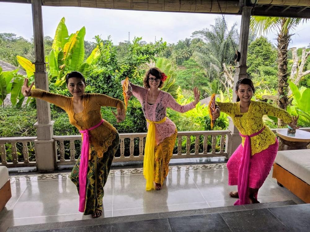 นาวู วิลลา อูบุด Villa เตกากาลัง ภายนอก รูปภาพ