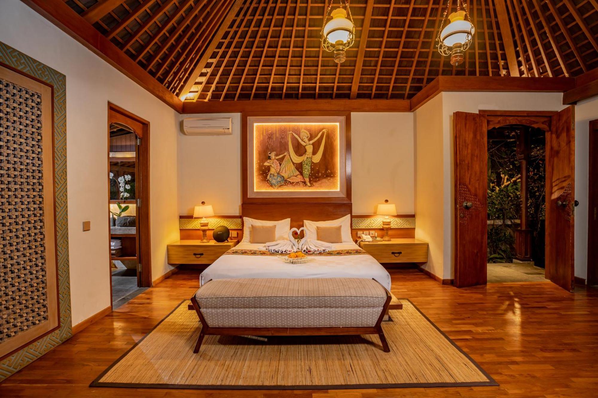 นาวู วิลลา อูบุด Villa เตกากาลัง ภายนอก รูปภาพ