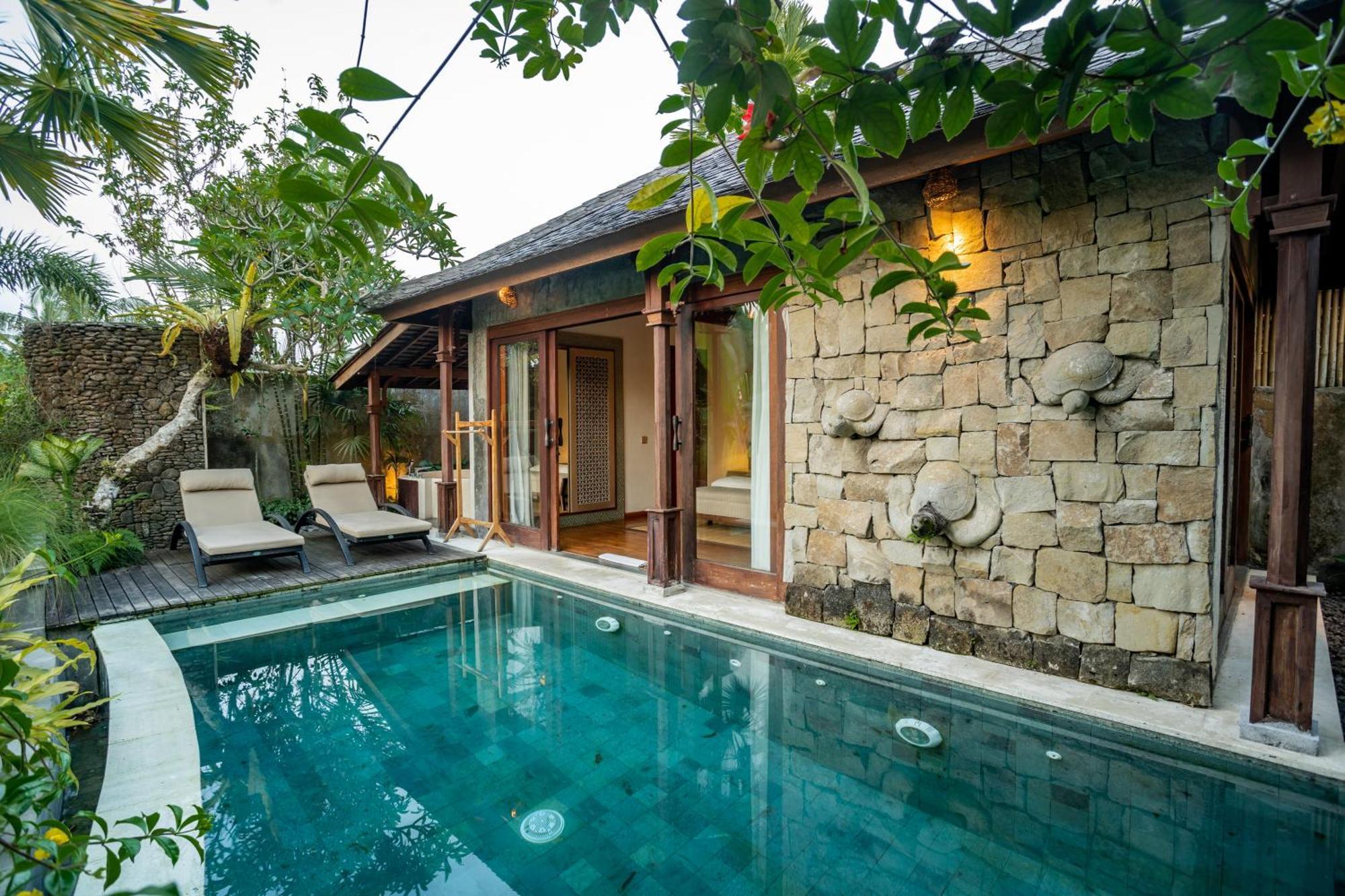 นาวู วิลลา อูบุด Villa เตกากาลัง ภายนอก รูปภาพ