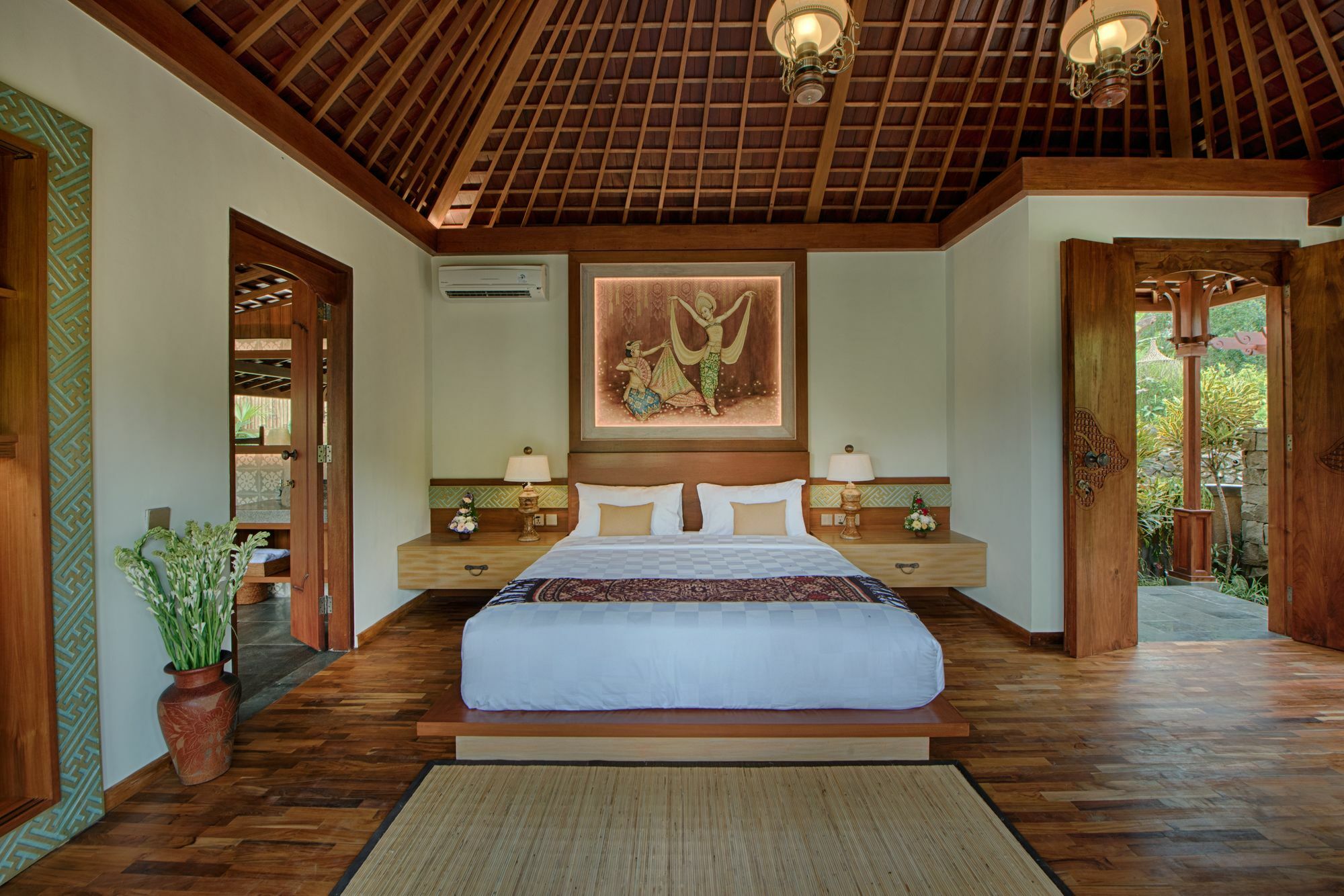 นาวู วิลลา อูบุด Villa เตกากาลัง ภายนอก รูปภาพ